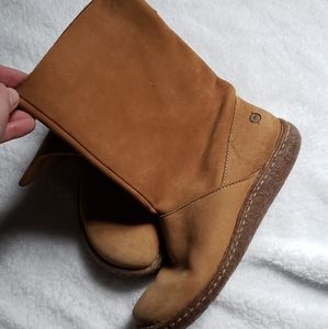 Born boots